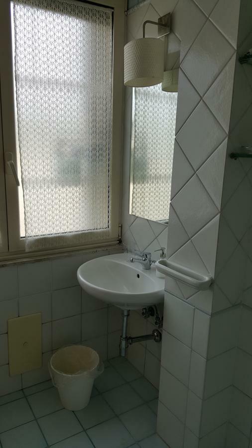 נאפולי B&B Aminei Metro מראה חיצוני תמונה